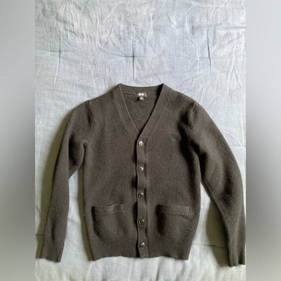 Uniqlo wool cardigan - Picture 1 of 2